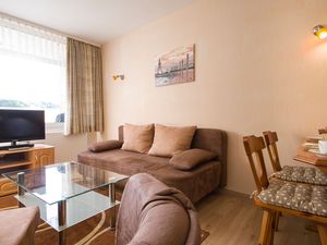 23872416-Ferienwohnung-4-Cuxhaven-300x225-2