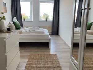 23872460-Ferienwohnung-7-Cuxhaven-300x225-1