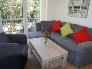 23872487-Ferienwohnung-6-Cuxhaven-300x225-0