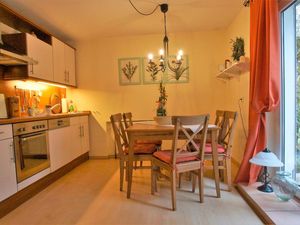 23872498-Ferienwohnung-6-Cuxhaven-300x225-2