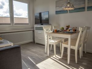 23872511-Ferienwohnung-4-Cuxhaven-300x225-3