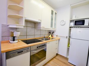 23872609-Ferienwohnung-4-Cuxhaven-300x225-3