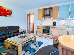 23872640-Ferienwohnung-3-Cuxhaven-300x225-3