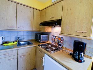 23872660-Ferienwohnung-2-Cuxhaven-300x225-1