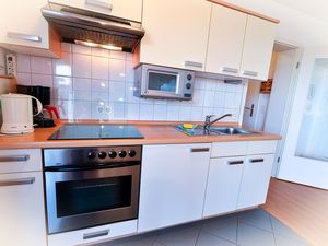 23872670-Ferienwohnung-4-Cuxhaven-300x225-3