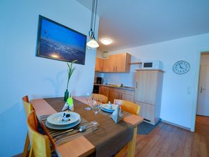 23872689-Ferienwohnung-4-Cuxhaven-300x225-5