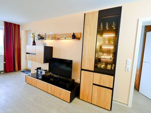 23872703-Ferienwohnung-4-Cuxhaven-300x225-5