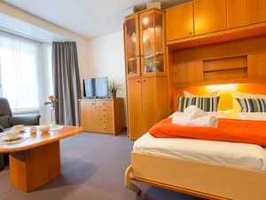 23873048-Ferienwohnung-2-Cuxhaven-300x225-1