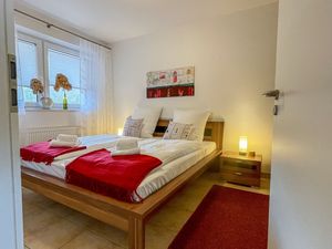 23873454-Ferienwohnung-6-Cuxhaven-300x225-1