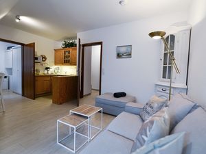 23921732-Ferienwohnung-3-Cuxhaven-300x225-5