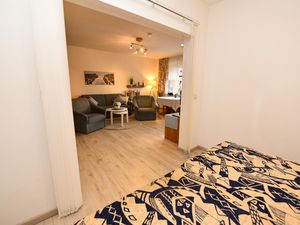 23892174-Ferienwohnung-4-Cuxhaven-300x225-5