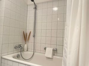 23893088-Ferienwohnung-2-Cuxhaven-300x225-4