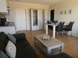 23472064-Ferienwohnung-4-Cuxhaven-300x225-2