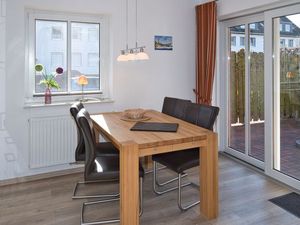 22504315-Ferienwohnung-4-Cuxhaven-300x225-1