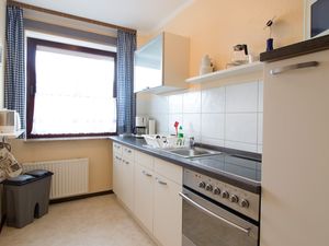 24007162-Ferienwohnung-4-Cuxhaven-300x225-5