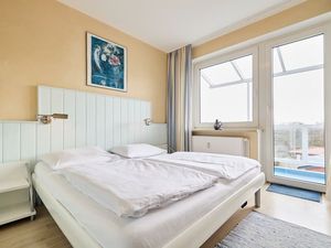 24013089-Ferienwohnung-4-Cuxhaven-300x225-1