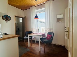 24014496-Ferienwohnung-2-Cuxhaven-300x225-2