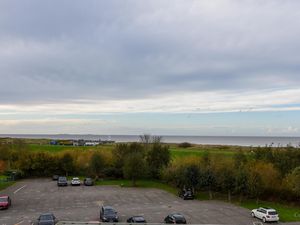 23892844-Ferienwohnung-2-Cuxhaven-300x225-2