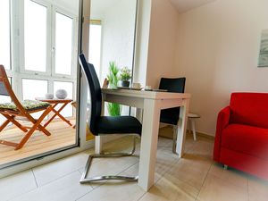 23872650-Ferienwohnung-2-Cuxhaven-300x225-3