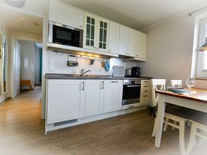 23872653-Ferienwohnung-4-Cuxhaven-300x225-5