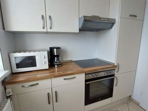 23872418-Ferienwohnung-4-Cuxhaven-300x225-4