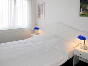 23847664-Ferienwohnung-3-Cuxhaven-300x225-1