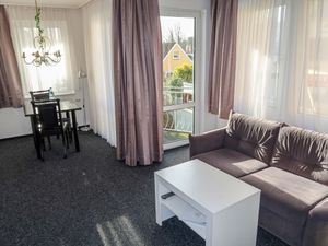 23847664-Ferienwohnung-3-Cuxhaven-300x225-3