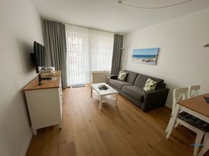 24007071-Ferienwohnung-4-Cuxhaven-300x225-2