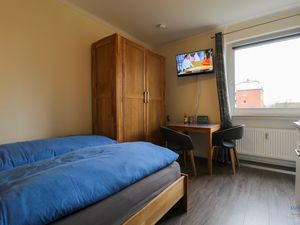 24007092-Ferienwohnung-2-Cuxhaven-300x225-1