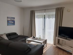 24007075-Ferienwohnung-2-Cuxhaven-300x225-1