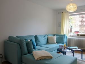 24007121-Ferienwohnung-2-Cuxhaven-300x225-1