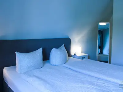 Cuxland-Fewo-Service - Fewo Schmidt - Schlafzimmer