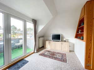 24007151-Ferienwohnung-2-Cuxhaven-300x225-1