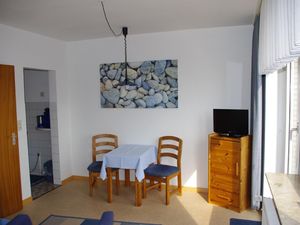 22921497-Ferienwohnung-2-Cuxhaven-300x225-0