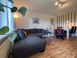 24055828-Ferienwohnung-4-Cuxhaven-300x225-1