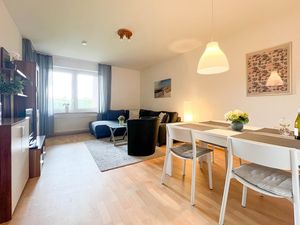 24055829-Ferienwohnung-4-Cuxhaven-300x225-0