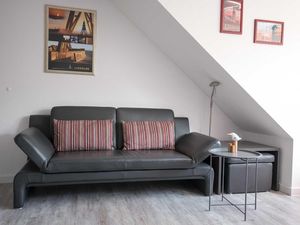 24055835-Ferienwohnung-4-Cuxhaven-300x225-1