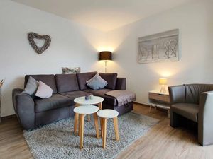 24055836-Ferienwohnung-3-Cuxhaven-300x225-0