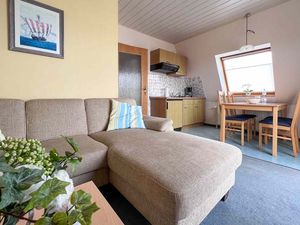 24055845-Ferienwohnung-4-Cuxhaven-300x225-1