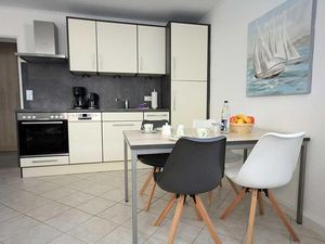 24055846-Ferienwohnung-4-Cuxhaven-300x225-4