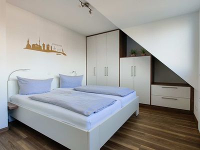 Fewo 416 Residenz Hohe Lith Duhnen - Schlafzimmer im unteren Bereich mit Bad en suite