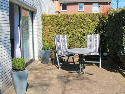 Fewo 2 im Haus Zyrus in Duhnen - schöne, eigene Terrasse
