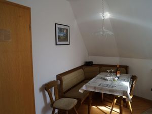 23523130-Ferienwohnung-2-Cuxhaven-300x225-1