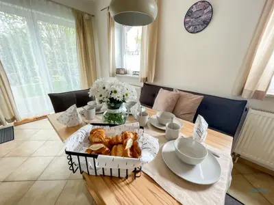 Cuxland-Fewo-Service - Residenz Grantz - Wohnung 3  - Wohn - Esszimmer