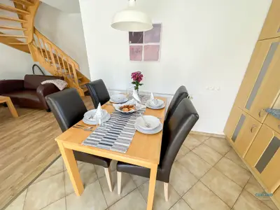 Cuxland-Fewo-Service - Residenz Grantz - Wohnung 1  - Wohn - Esszimmer