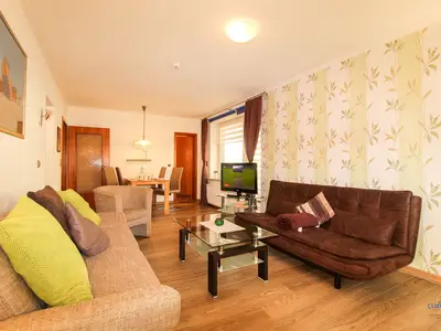 Cuxland-Fewo-Service-Haus Elbe-Wohnung 12a-Wohnzimmer