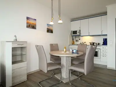 Cuxland-Fewo-Service - Haus Frische Brise- Wohnung 8.09  - Wohn - Esszimmer - Küche