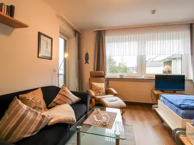 Cuxland-Fewo-Service-Haus Elbe-Wohnung 11-Wohn/Schlafraum