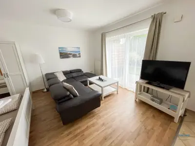 Cuxland-Fewo-Service - Residenz Grantz - Wohnung 2  - Wohn - Schlafzimmer
