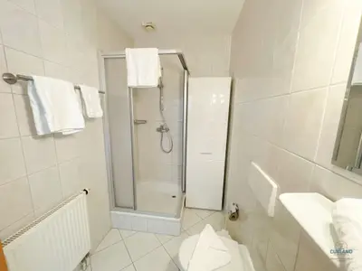 Cuxland-Fewo-Service - Residenz Grantz - Wohnung 2  - Badezimmer